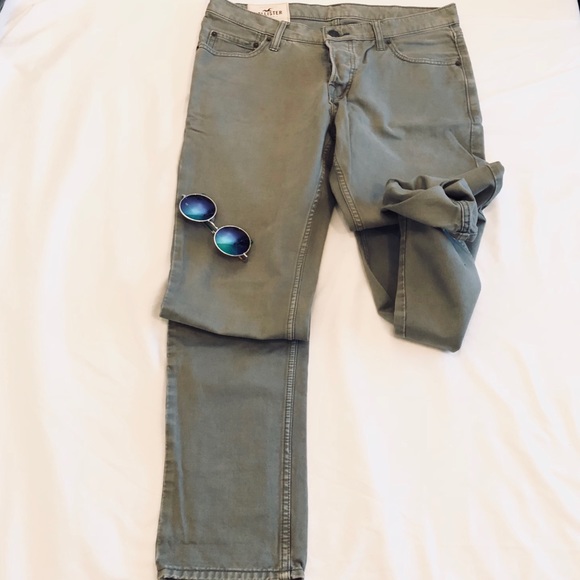 Hollister Jeans 34x34 - Picture 2 of 5